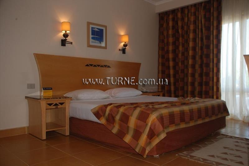 Desert Light Hotel 4* суреті