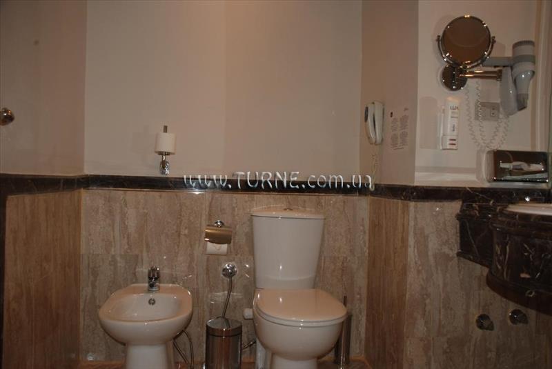 Desert Light Hotel 4* суреті