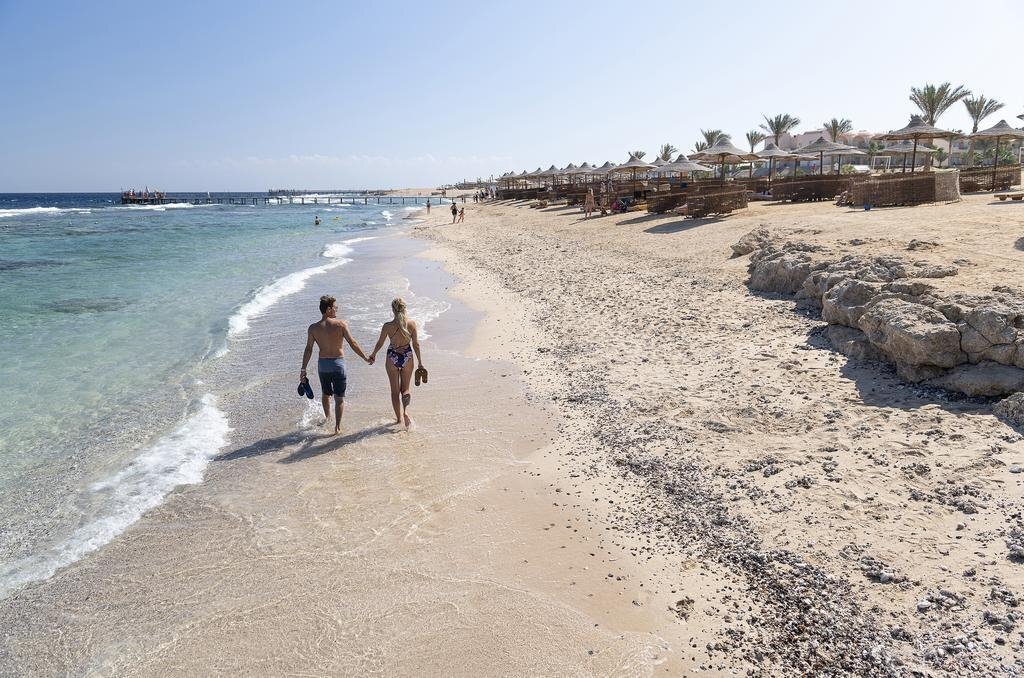 Triton Sea Beach Resort 4* фотосуреті