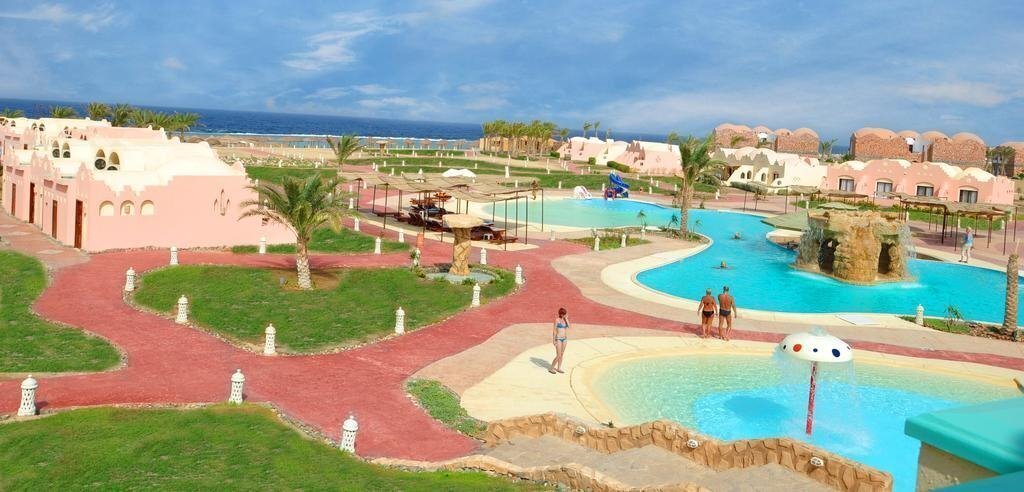 Onatti Beach Resort 4* фотосуреті