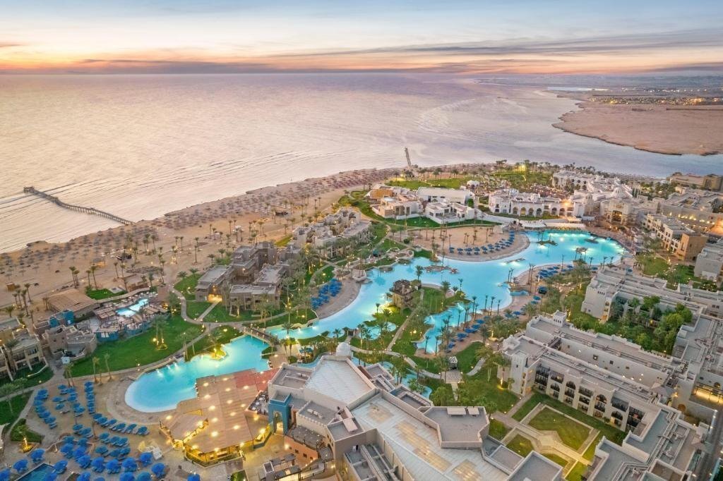 Отель PICKALBATROS  Sands Port Ghalib 5*
